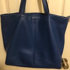 Leatherology Large Zippered Downtown Tote